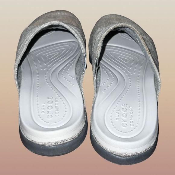 Crocs Women's Capri Gray/Khaki Mule Clog Size 9 - Picture 3 of 6